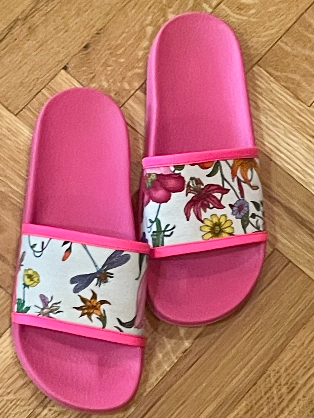 GUCCI~441550 Flora Print Canvas Slides